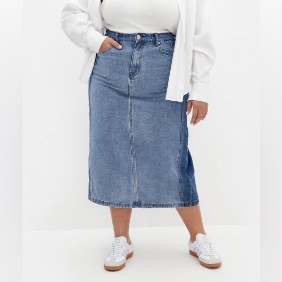 PLUS Midi Denim Skirt - Picture 2 of 5